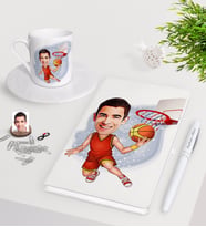 BK Gift Kişiye Özel Erkek Basketbolcu Karikatürlü Beyaz Defter Kalem Türk Kahvesi Fincanı Seti-1 (Model 1)