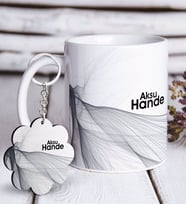 BK Gift Kişiye Özel İsimli Beyaz Kupa ve Anahtarlık Hediye Seti-57 (Model 1)