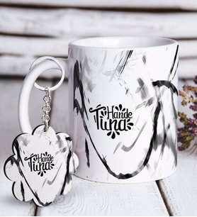 BK Gift Kişiye Özel İsimli Beyaz Kupa ve Anahtarlık Hediye Seti-63 (Model 1)