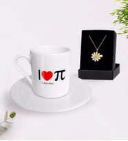 BK Gift Kişiye Özel Matematik Öğretmeni Türk Kahvesi Fincanı ve İsimli Papatya Kolye Hediye Seti-12 (Model 1)