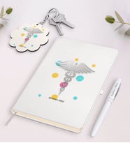 BK Gift Kişiye Özel Doktor Beyaz Defter Kalem Ve Anahtarlık Hediye Seti-4 (Model 1)