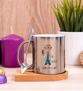 Erkek Diş Hekimi Karikatürü Ahşap Altlıklı Silver Kupa Bardak