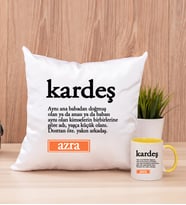 Kardeş Kelime Anlamı Kare Yastık ve Sarı Kupa Bardak