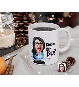 BK Gift Kişiye Özel Kadın Kimin Aşkı Bu Karikatürlü Beyaz Kupa Bardak-1
