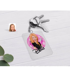 BK Gift Kişiye Özel Kadın Güzellik Uzmanı Karikatürlü Şeffaf Pleksi Anahtarlık-3 (Beyaz)