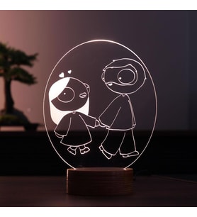 Catana Comics Figürlü Dekoratif Hediye Led Masa Lambası 7 Işık Rengi Ahşap Taban