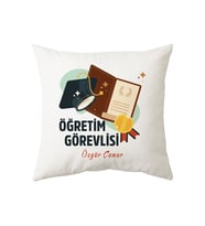 Öğretim Görevlisi Hediye Yastık