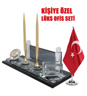 Sentez Masa İsimliği Bayrak Hediyeli Elit Kristal Masa Üstü İsimlik (Altın)