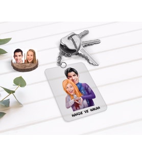 BK Gift Kişiye Özel Sevgililer Karikatürlü Şeffaf Pleksi Anahtarlık-89 (Beyaz)