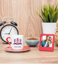 Kadınlar Günü Hediyesi Kırmızı Kahve Fincanı ve Kırmızı Mini Fotoğraf Çerçevesi