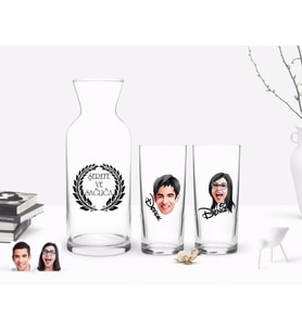 BK Gift Kişiye Özel Renkli Baskılı Erkek ve Kadın Yüz Karikatürlü İkili Rakı Bardağı ve Karaf Hediye Seti-2 (Model 1)
