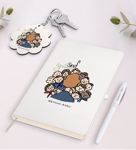 BK Gift Kişiye Özel Sınıf Öğretmeni Beyaz Defter Kalem ve Anahtarlık Hediye Seti-3 (Model 1)