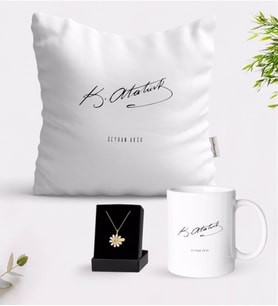 BK Gift Kişiye Özel Atatürk Temalı Beyaz Kupa Yastık ve İsimli Papatya Kolye Hediye Seti-29 (Model 1)