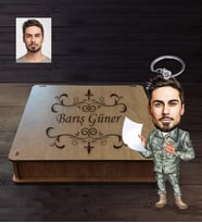 Kişiye Özel Asker Karikatürlü Ahşap Anahtarlık Kutulu Bay-3