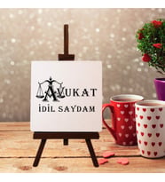 Kişiye Özel Avukat 3 Tasarımlı Şövale Ayaklı Dekoratif Doğal Taş (Krem)