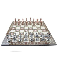 Metal Klasik Satranç Takımı Antik  ve Katlanır Sedef Desenli MDF Ahşap Satranç Tahtası (43x43 cm.)