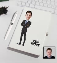 Kişiye Özel Büyük Patron Karikatürize Defter Kalem Seti Beyaz 91316