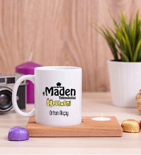 Maden Teknolojisi Öğretmeni Ahşap Altlıklı Mumlu Beyaz Kupa Bardak