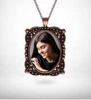 BK Gift Kişiye Özel Fotoğraflı Otantik Eskitme Bakır Kolye Model 9