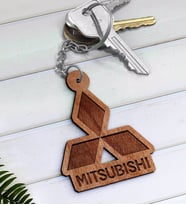 Mitsubishi Logolu Ahşap Anahtarlık-1 (Beyaz)