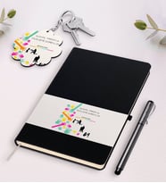 BK Gift Kişiye Özel Sosyal Yardım Ve İnceleme Görevlisi Siyah Defter Kalem Ve Anahtarlık Hediye Seti-2 (Model 1)
