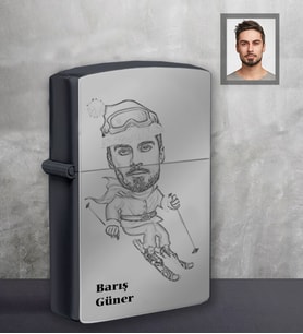 Kişiye Özel Yılbaşı Erkek Karikatürlü Siyah Benzinli Çakmak Model-12