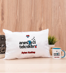 Anestezi Teknikeri Dikdörtgen Yastık ve Mavi Kupa Bardak