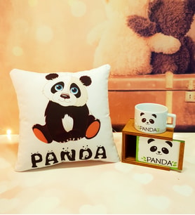 Sevimli Panda Yastık Ve Kutulu Kupa Hediye Seti