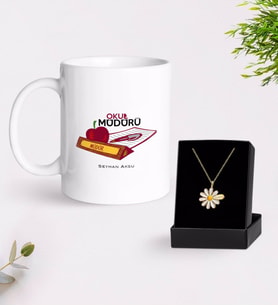 BK Gift Kişiye Özel Okul Müdürü Beyaz Kupa ve Papatya Kolye Hediye Seti-1 (Model 1)