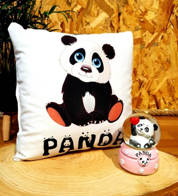 Sevimli Panda Kar Küresi Ve Panda Puf Yastık Arkadaşa Hediye