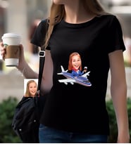 BK Gift Kişiye Özel Hostes Karikatürlü Siyah T-Shirt-1
