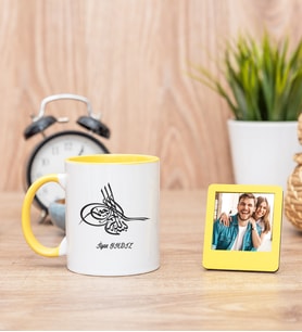Tuğra Desenli Sarı Kupa Bardak ve Sarı Mini Fotoğraf Çerçevesi