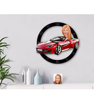 BK Gift Kişiye Özel Plakalı Kadın Ferrari California Karikatürlü Ahşap Duvar Saati-1 (Beyaz)