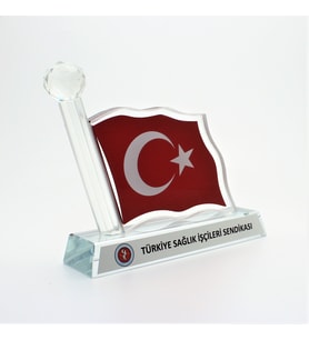 Kristal Masa Bayrağı
