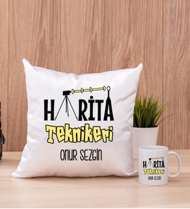 Harita Teknikeri Kare Yastık ve Beyaz Kupa Bardak