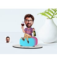 BK Gift Kişiye Özel Erkek Karikatürlü Ahşap Biblo Model-2 (Beyaz)