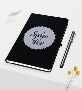 BK Gift Kişiye Özel Kabartma Plakalı Siyah Defter Kalem Set