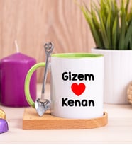 Sevgililere Özel İsim Yazılı Ahşap Altlıklı Yeşil Kupa Bardak