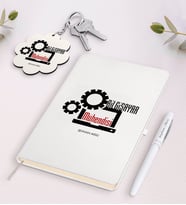 BK Gift Kişiye Özel Bilgisayar Mühendisi Beyaz Defter Kalem Ve Anahtarlık Hediye Seti-3 (Model 1)
