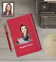 Kişiye Özel Patron Karikatürlü  Kırmızı Defter Kalem Hediye Seti Bayan-4