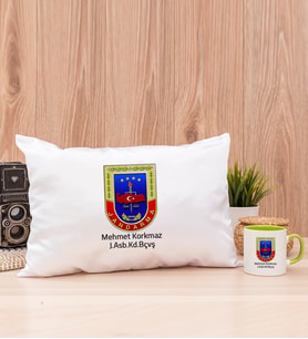 Jandarma Logolu Dikdörtgen Yastık ve Yeşil Kupa Bardak