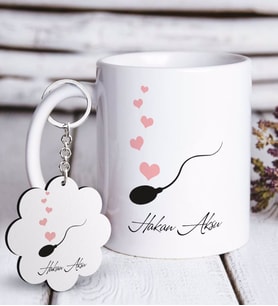 BK Gift Kişiye Özel Aşık Hücre Beyaz Kupa ve Anahtarlık Hediye Seti-1 (Model 1)