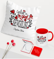 BK Gift Kişiye Özel Yılın En Güzel Sevgilisi Temalı Kırmızı Kupa Ayna Yastık Seti