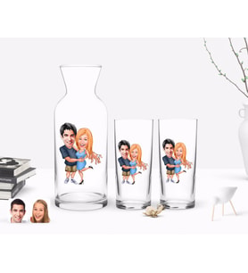 BK Gift Kişiye Özel Renkli Baskılı Sevgililer Karikatürlü İkili Rakı Bardağı ve Karaf Hediye Seti-14 (Model 1)