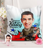 BK Gift Kişiye Özel Asker Karikatürlü  Yastık  1