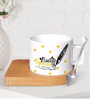 BK Gift Kişiye Özel Edebiyat Öğretmeni Ahşap Altlıklı Seramik Fincan-2 (Beyaz)