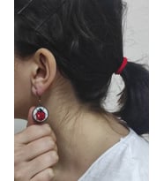 Uğur Böceği İşlemeli Kanaviçe Küpe