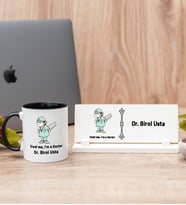 Trust Me Tasarım Siyah Kupa Bardak Ve Masa İsimliği Hediye Seti