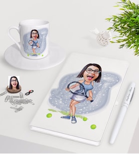 BK Gift Kişiye Özel Bayan Tenis Oyuncusu Karikatürlü Beyaz Defter Kalem Türk Kahvesi Fincanı Seti-1 (Model 1)