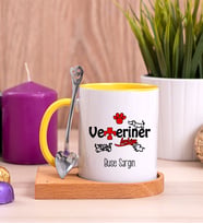 Veteriner Hekim Ahşap Altlıklı Sarı Kupa Bardak